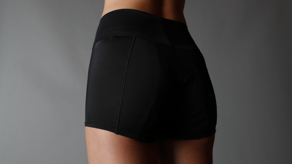 HUG you吸収型サニタリーショーツのフィットイメージ